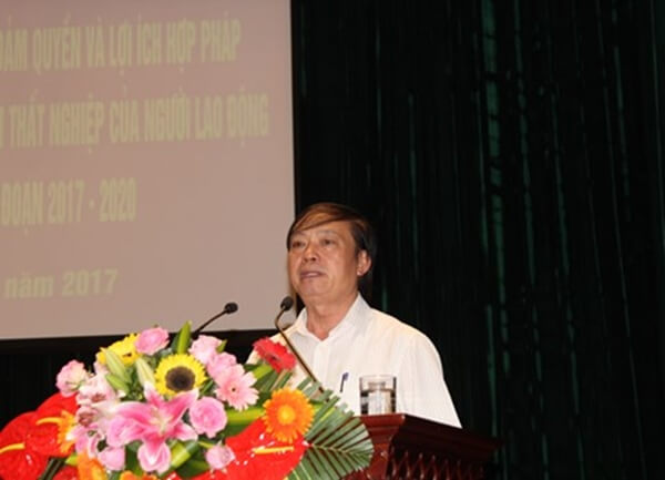 Phó tổng Giám đốc BHXH Việt Nam phát biểu