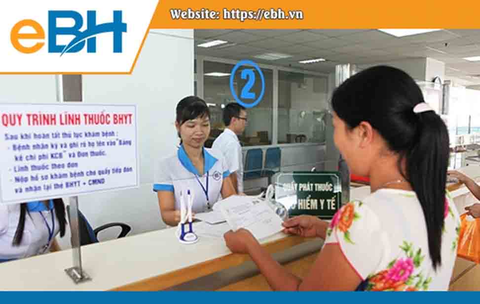 Bệnh nhân khám và lấy thuốc tại Bệnh viện đa khoa Hải Phòng.
